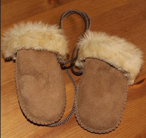 FINAL CLEARANCE on Children Sheepskin Mittens