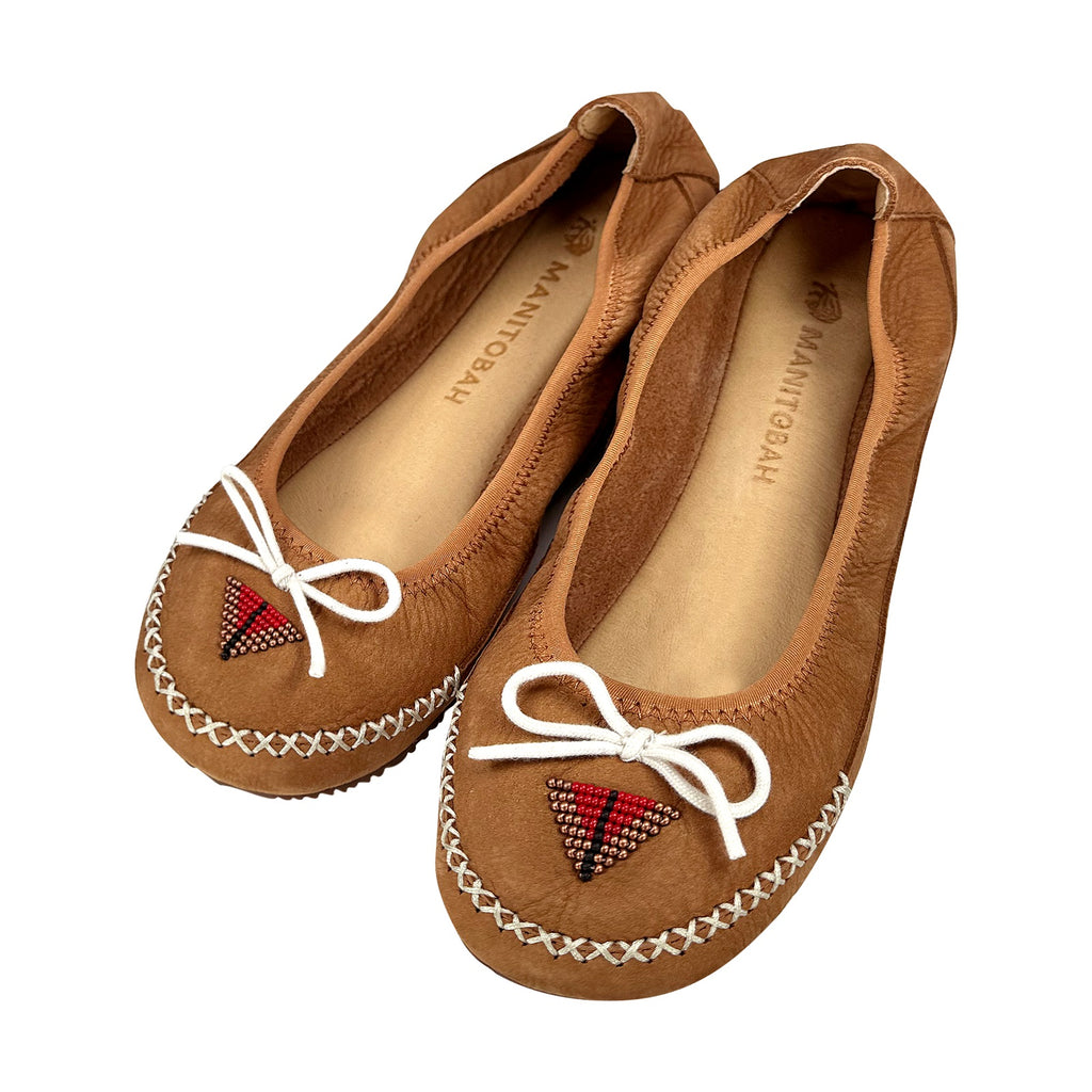 Women's Slip-On Butterfly Flat Moccasin Shoes by Manitobah Mukluk â Moccasins Canada